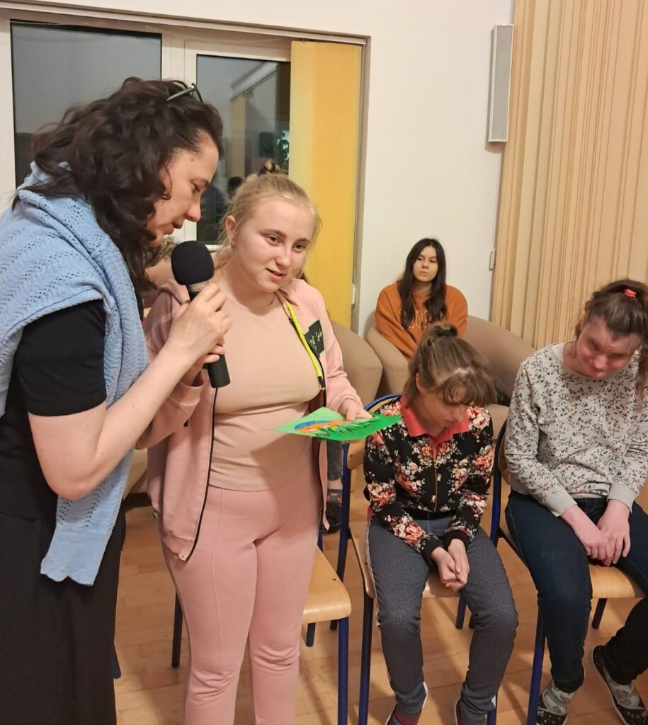 Maja opowiada o swojej pisance