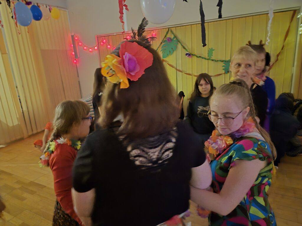 Zabawa w gorących rytmach latino