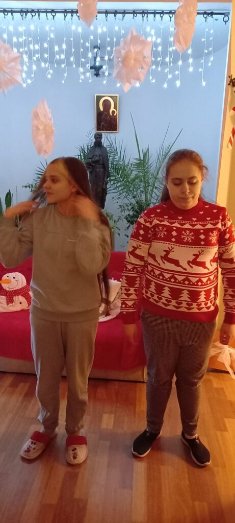 Dziewczęta Amina i Julia