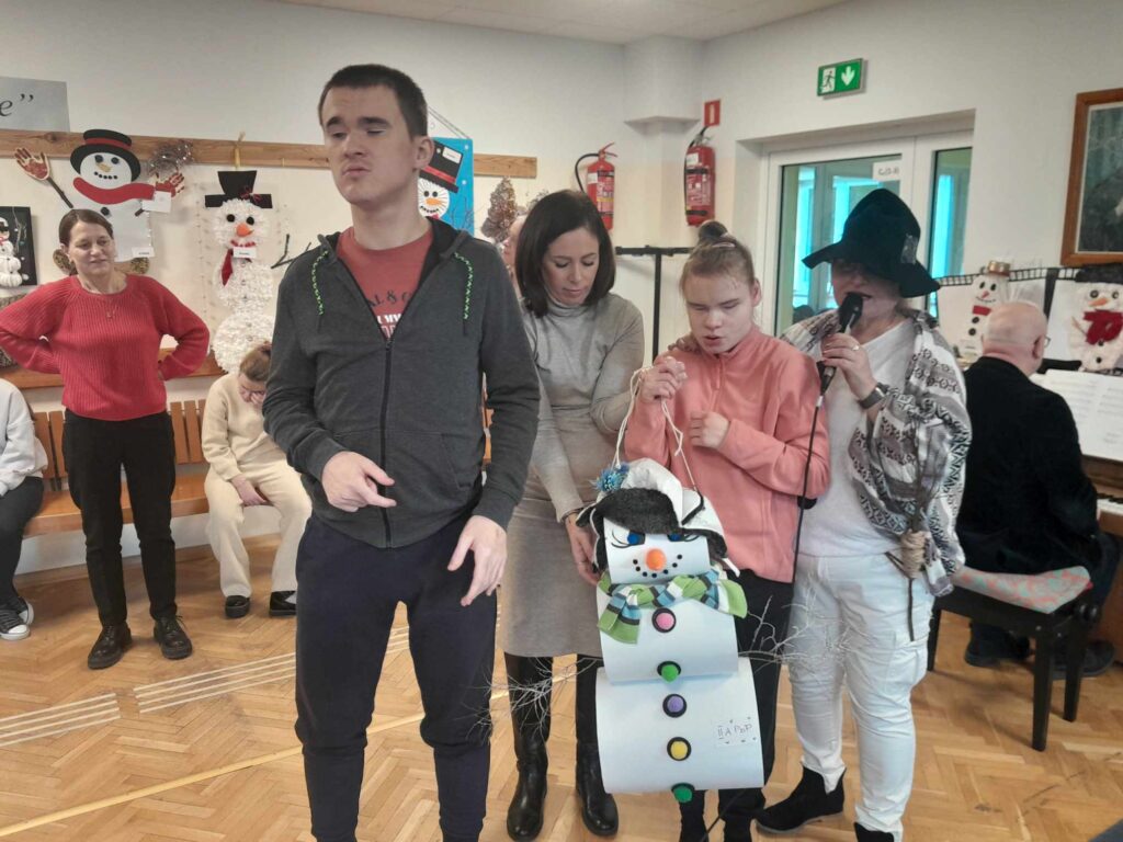 Patrycja opowiada o technice wykonania bałwanka