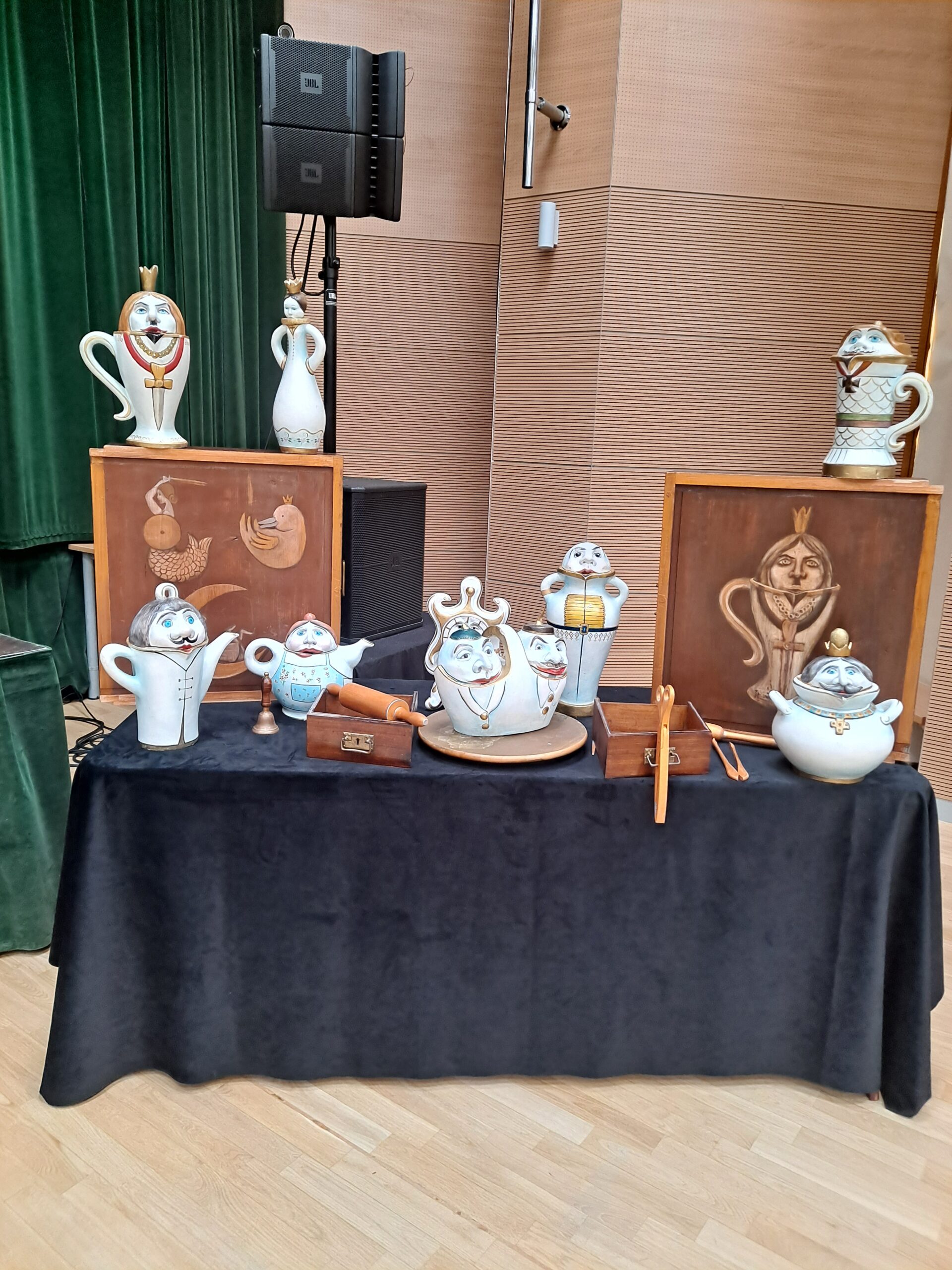 Lalki w kształcie porcelany