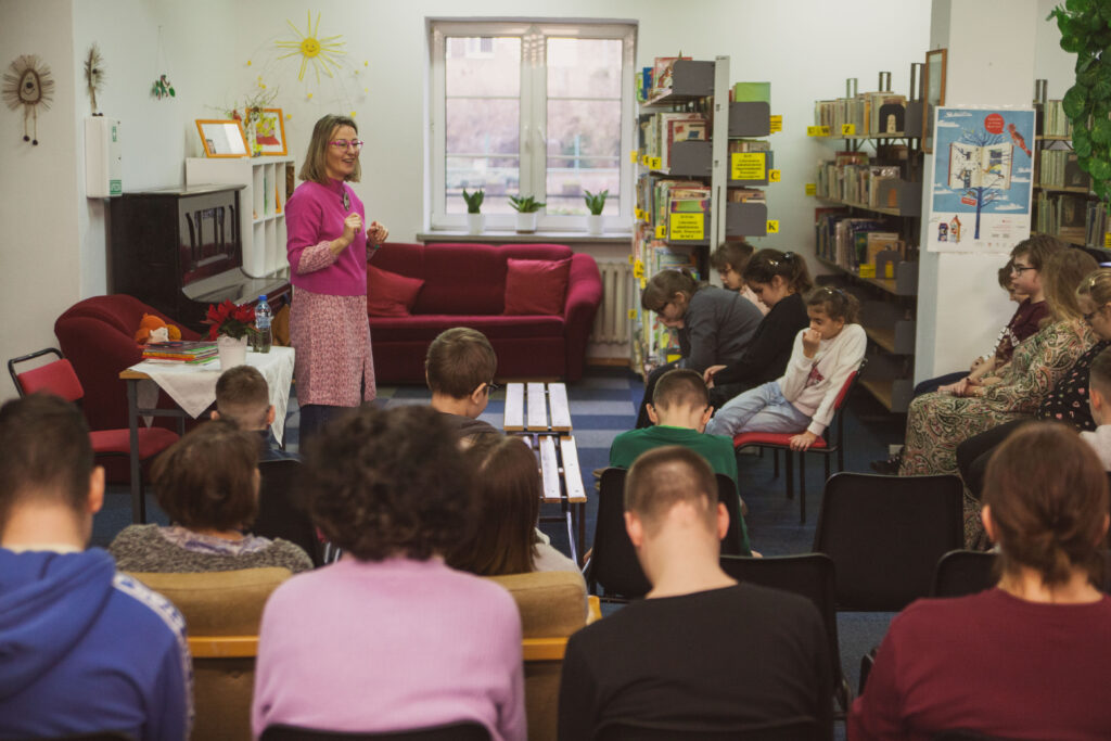 spotkanie uczniów z autorką panią Elizą Piotrowską 