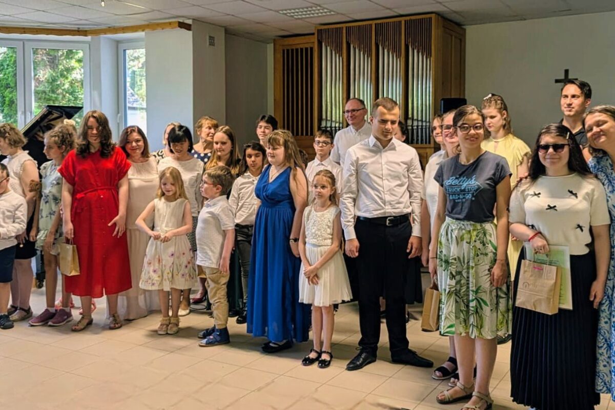Koncert wakacyjny na zakończenie roku szkolnego